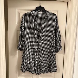 H&M Black & White Gingham Button-Up Shirt